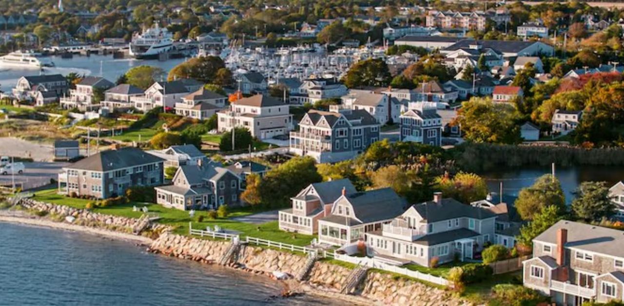 Cape Air Hyannis Office in Massachusetts