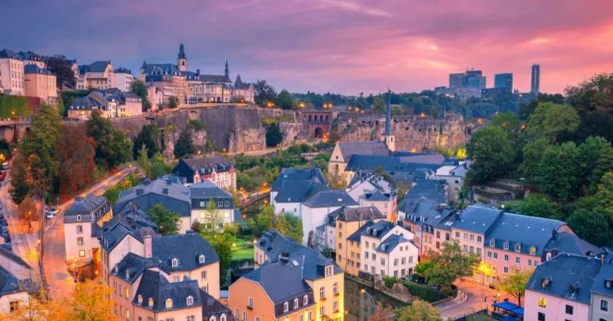 United Airlines Luxembourg Office